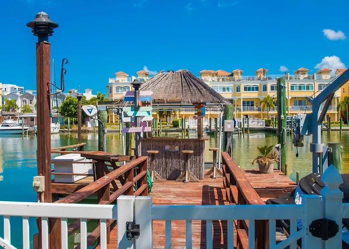 Bay Breeze House Waterfront With Pool *